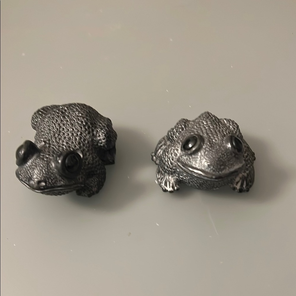 Black Frog Figurines